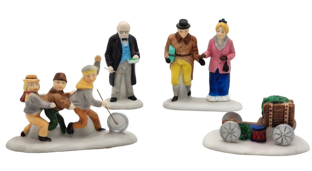 Dept 56 Nicholas Nickleby Heritage Collection 5929-3 Set of 4